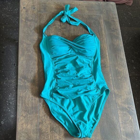 La Blanca turquoise ruched halter swimsuit Sz- 8 - Picture 6 of 11